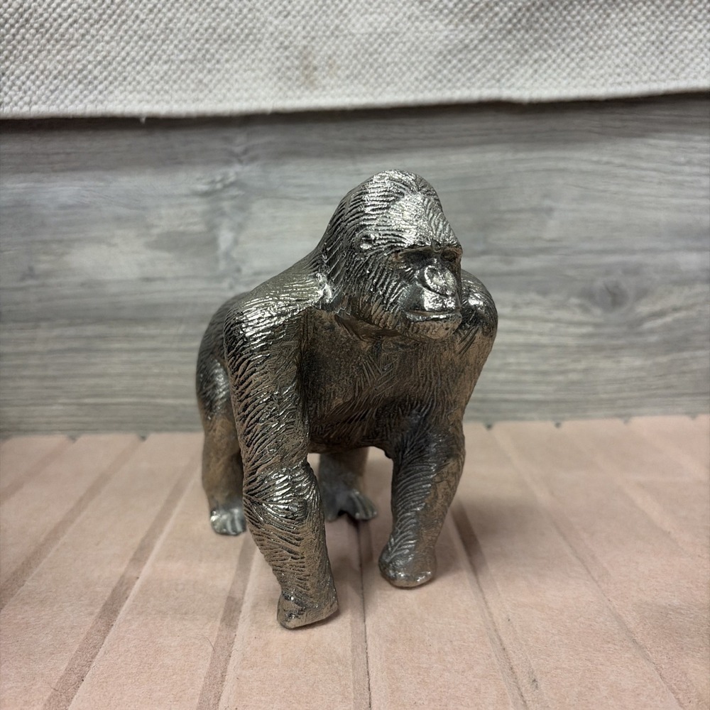 Gorilla Figurine Statue Monkey Ape Metal (E5)
